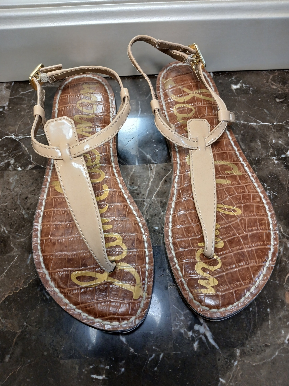 Sam Edelman Nude Beige T-Strap Flat Sandals